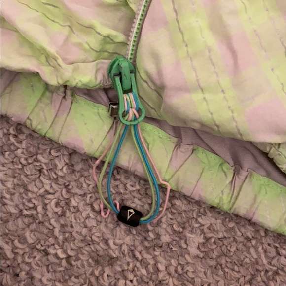 packable ivivva jacket - Picture 5 of 6